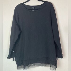 Torrid Dark Black Sweatshirt longer w/ tulle or ballerina bottom, laced sleeves